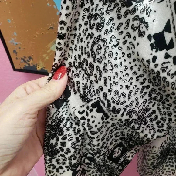 Mirror Image Black and White Shimmery Zip Front Jacket - Picture 7 of 7